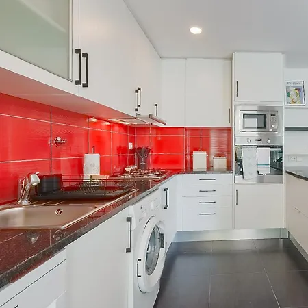Amparo Cozy Two Bedroom For Family By Guests4you Portimão